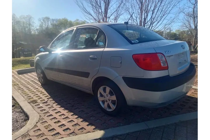 $3000 : 2009 Rio LX image 7