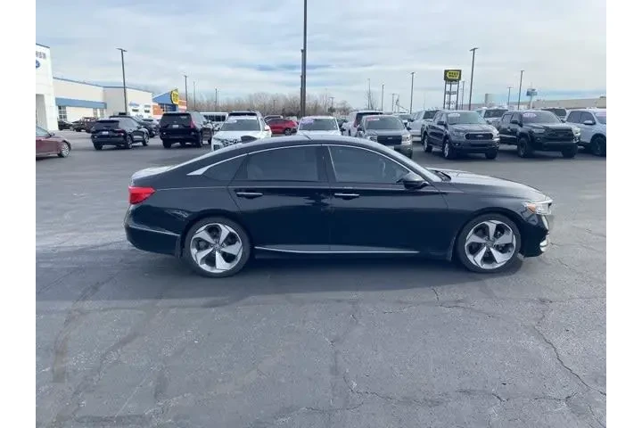 $23998 : Honda Accord 2018 Touring 4d image 6