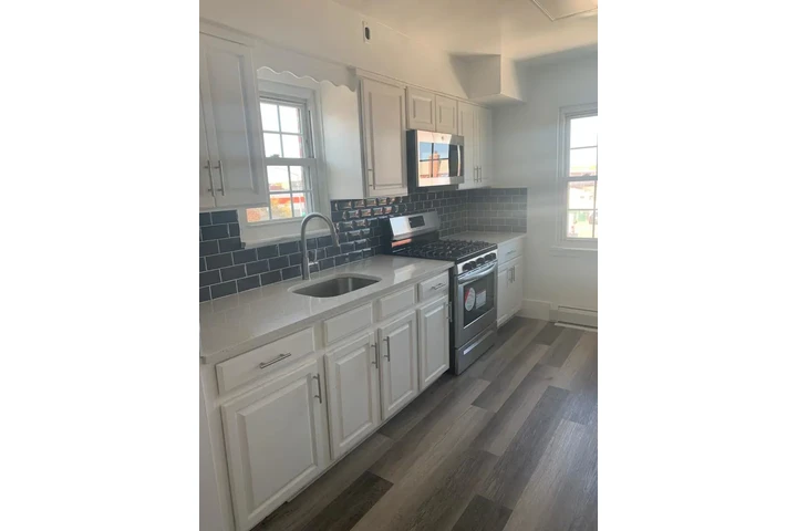 $3500 : Apt. 3 Dormitorios 1.5 Banos image 1