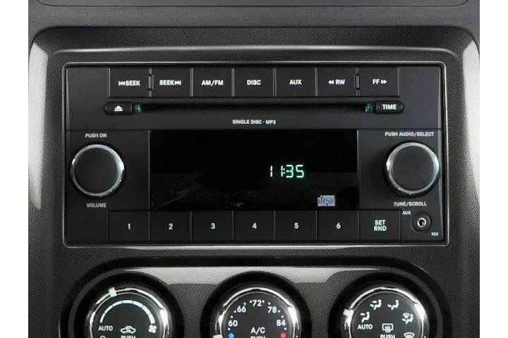 $18597 : Dodge Challenger 2012 R/T 2d image 9