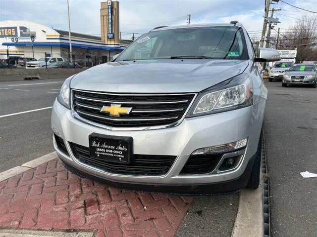 $8995 : 2016 Traverse LT image 9