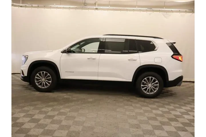 $33399 : GMC Acadia 2025 Elevation 4d image 2