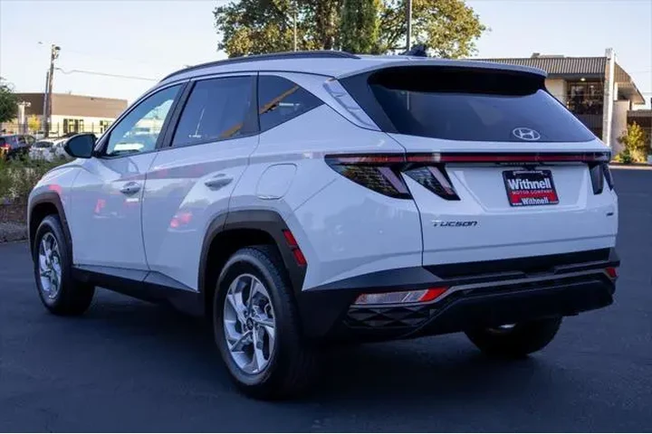 $23995 : Hyundai TUCSON 2022 AWD SEL image 9