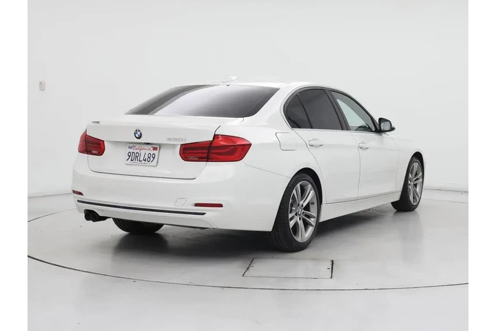 $18998 : BMW 3 Series 2018 330i 4dr S image 8