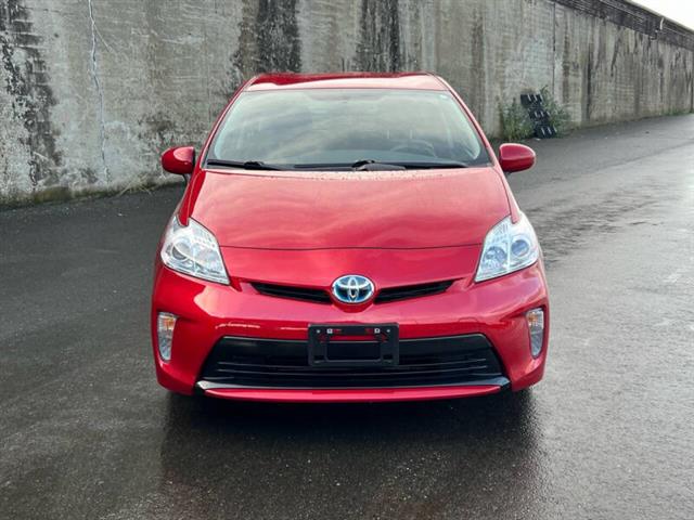 $13988 : 2013 Prius Two image 10