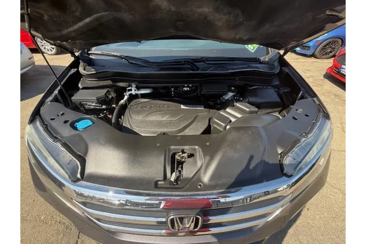 $17995 : 2018 Pilot EX image 10