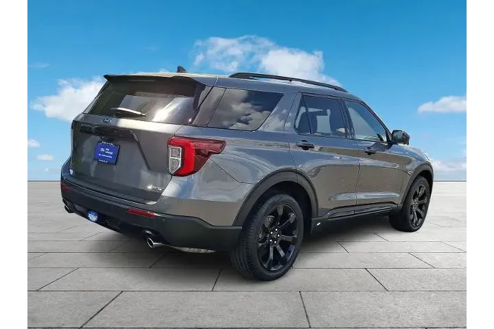 $37997 : Ford Explorer 2023 AWD ST-Li image 6
