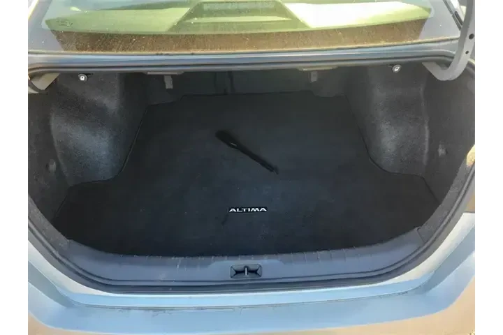 $16991 : Nissan Altima 2023 2.5 SV 4d image 6