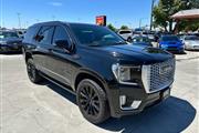 2021 GMC Yukon Denali thumbnail