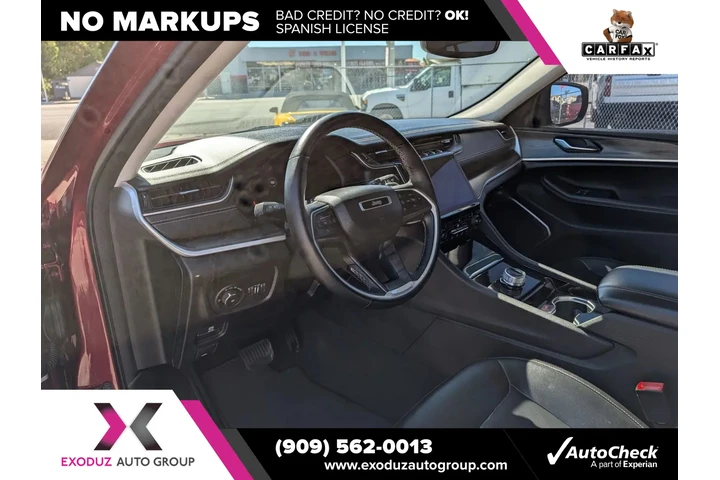 $29795 : 2022 Grand Cherokee Limited image 9
