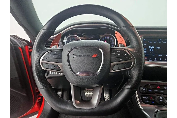 $39998 : Dodge Challenger 2021 R/T Sc image 10