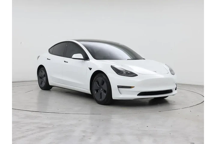 $28998 : Tesla Model 3 2022 AWD Long image 1