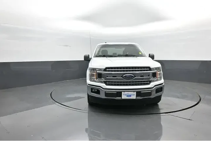 $12156 : Ford F-150 2018 4x2 Lariat 4 image 2
