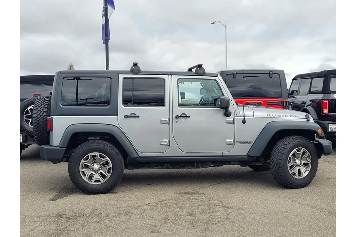 $17777 : Jeep Wrangler Unlimited 2014 image 3