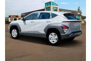 $22900 : Hyundai KONA 2025 AWD SE 4dr thumbnail