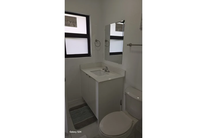$1200 : Rento habitación image 4