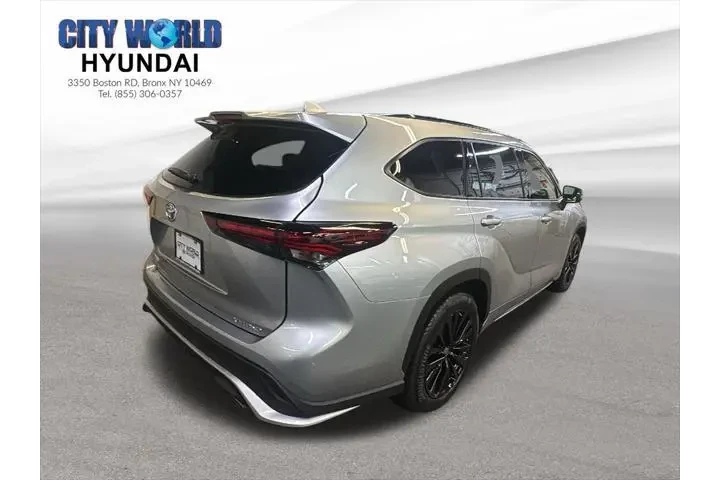 $39242 : Toyota Highlander 2024 AWD X image 5