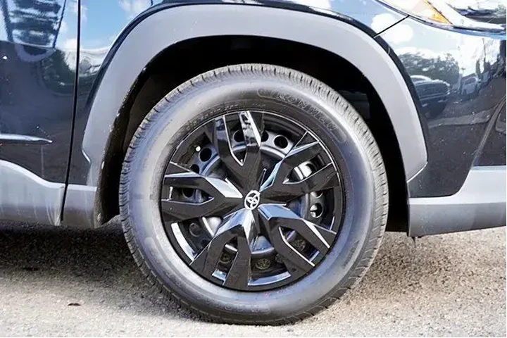 $21495 : Toyota Corolla Cross 2022 L image 8