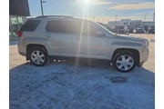 $7960 : 2010 Terrain SLE-2 thumbnail