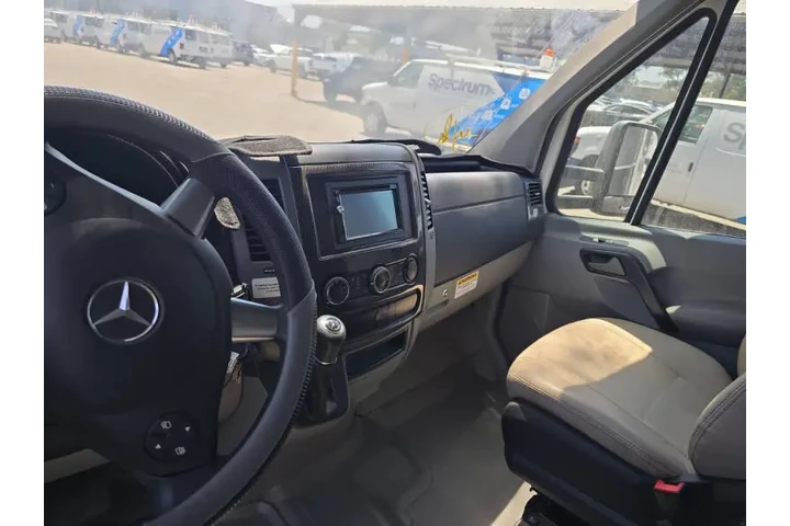 $89999 : 2019 Coachmen RV Prism 24EF F image 9