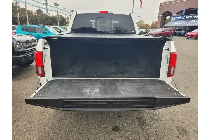 $32201 : Ford F-150 2018 4x4 Platinum image 8