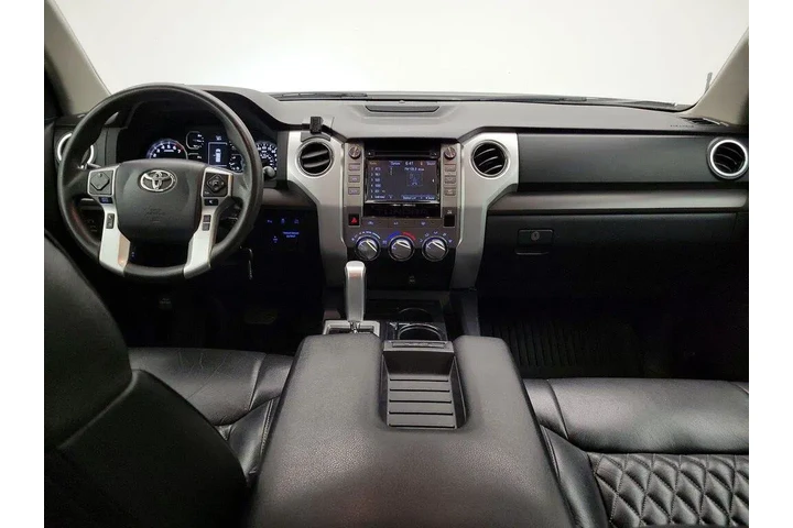 $28998 : Toyota Tundra 2018 4x2 SR5 4 image 9