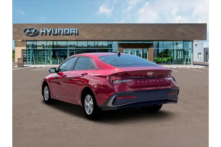 $23495 : Hyundai ELANTRA 2026 SE 4dr image 5