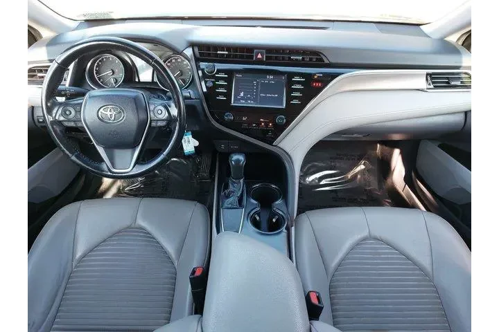 $14999 : Toyota Camry 2018 SE 4dr Sed image 9