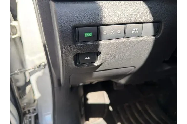 $17705 : Nissan Sentra 2022 SV 4dr Se image 9