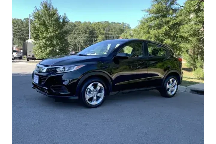 $19900 : 2020 HR-V LX image 3