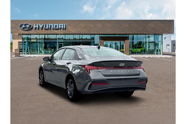 $22990 : Hyundai ELANTRA 2026 SEL Spo image 5