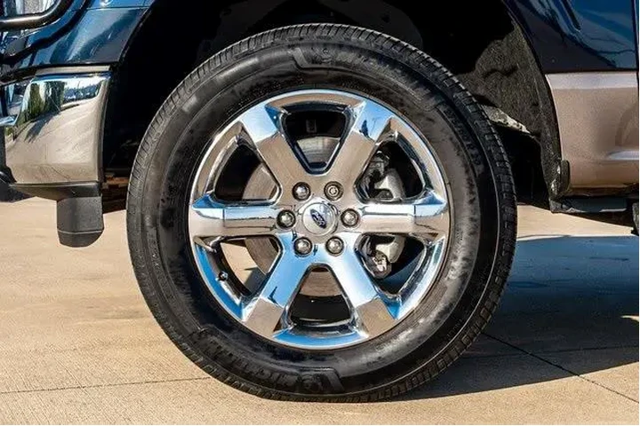 $36577 : Ford F-150 2021 4x4 Lariat 4 image 5