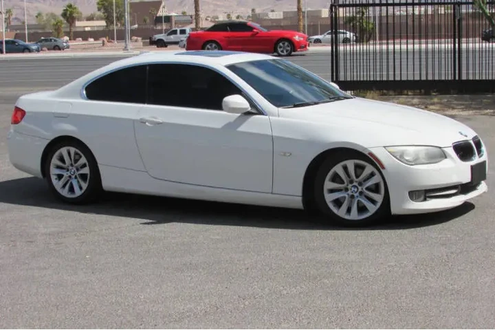 $8995 : 2012 BMW 3 Series 328i image 4