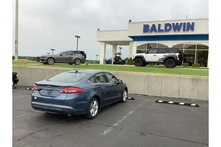$22950 : Ford Fusion Hybrid 2018 S 4d image 7