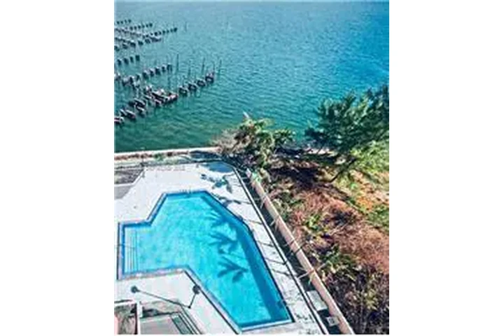 $4200 : Rental property with 2 bedro image 5