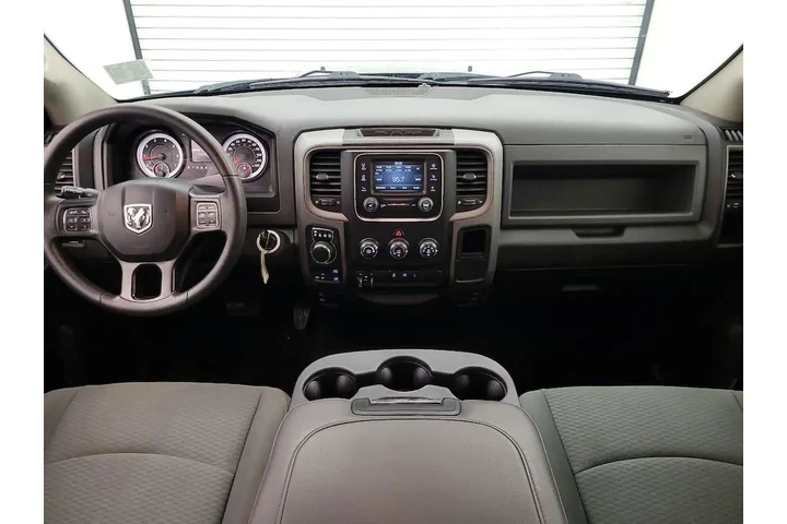 $22998 : Ram 1500 2018 4x4 Express 4d image 9