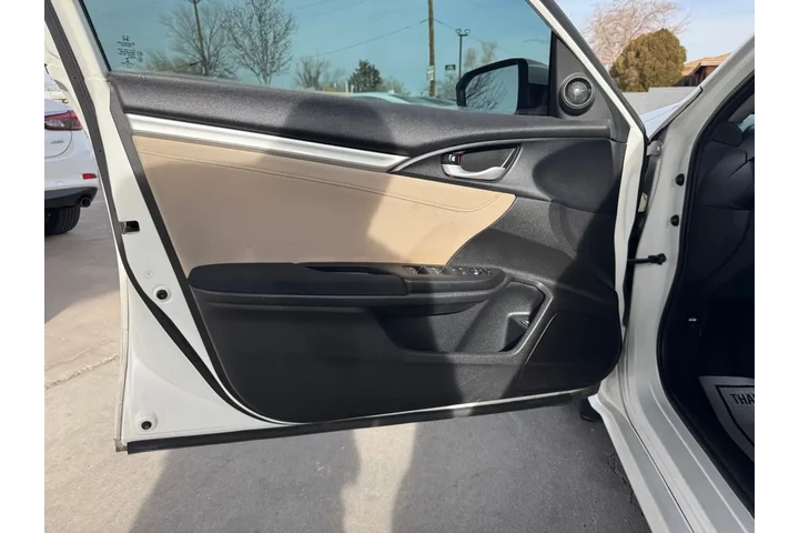 2018 Civic EX Sedan CVT image 10