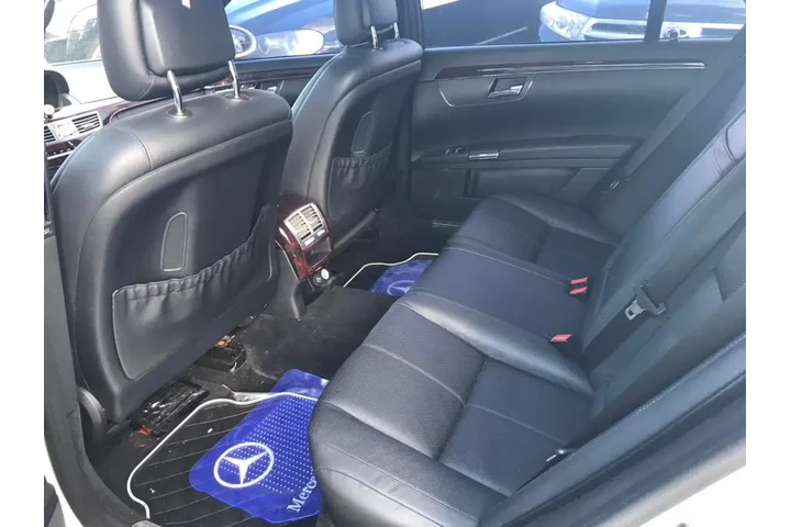 $11490 : Used 2009 S-Class 4dr Sdn 5.5 image 10