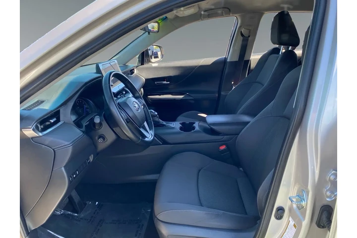 $36541 : Toyota Venza 2024 AWD LE 4dr image 9