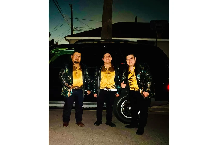 Grupo Norteño con Tuba 🎶📢💥 image 2