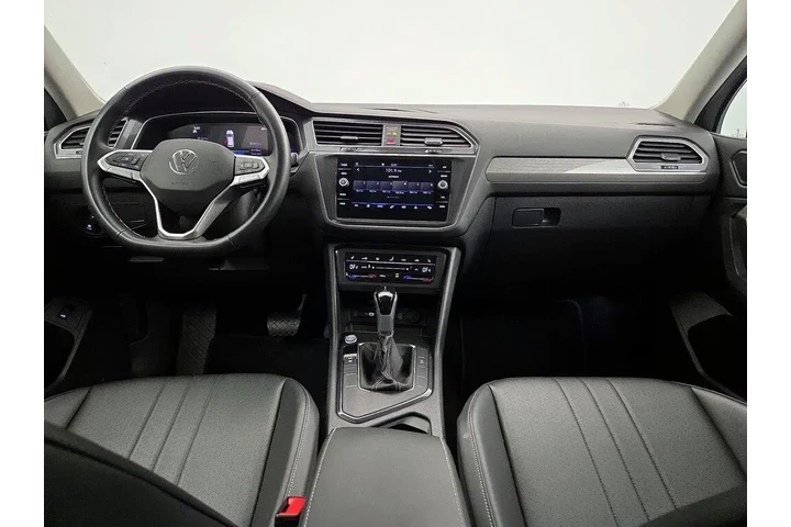 $22998 : Volkswagen Tiguan 2024 SE 4d image 9