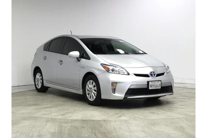 $16998 : Toyota Prius Plug-in Hybrid image 1