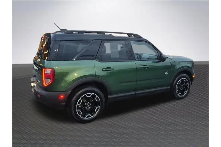 $29990 : Ford Bronco Sport 2025 AWD O image 4