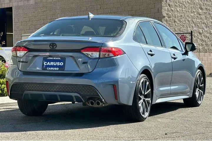 $20775 : Toyota Corolla 2022 SE 4dr S image 3