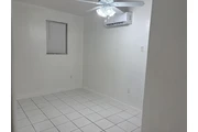 $1300 : Se renta efficiency thumbnail