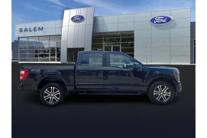 $38990 : Ford F-150 2023 4x4 Lariat 4 image 2