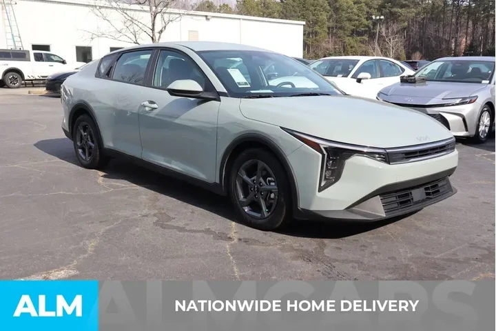 $19620 : Kia K4 2025 LXS 4dr Sedan image 5