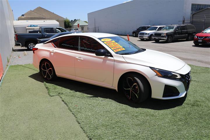 $24999 : 2023 NISSAN ALTIMA SR image 3