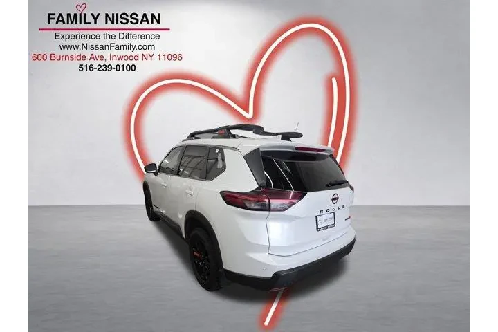 $27203 : Nissan Rogue 2025 AWD SV 4dr image 5