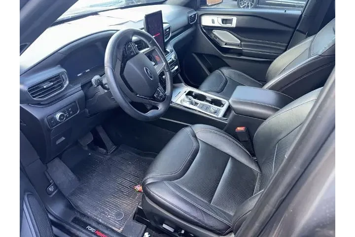 $36998 : Ford Explorer 2021 AWD ST 4d image 2